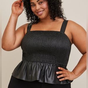 Torrid Smocked Peplum Crop Tank Top 2 2X NwT